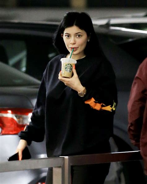 The world knows kylie jenner because of her beauty and hot appearance. KYLIE JENNER Without Makeup Leaves a Starbucks in Beverly ...