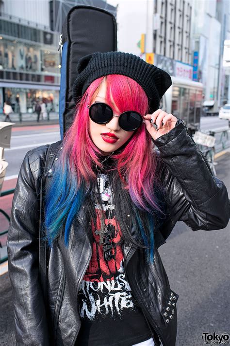 Guitar Toting Harajuku Girl W Dip Dye Hair Lots Of Leather And Hello Kitty