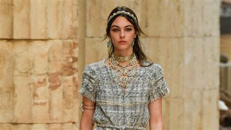 Chanel Resort 2018 Collection Vogue