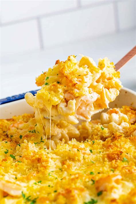 Easy Baked Shrimp Mac And Cheese A Farmgirls Dabbles