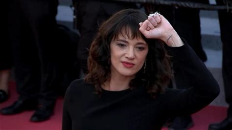asia argento who accused harvey weinstein of sexual assault paid off her own accuser report says