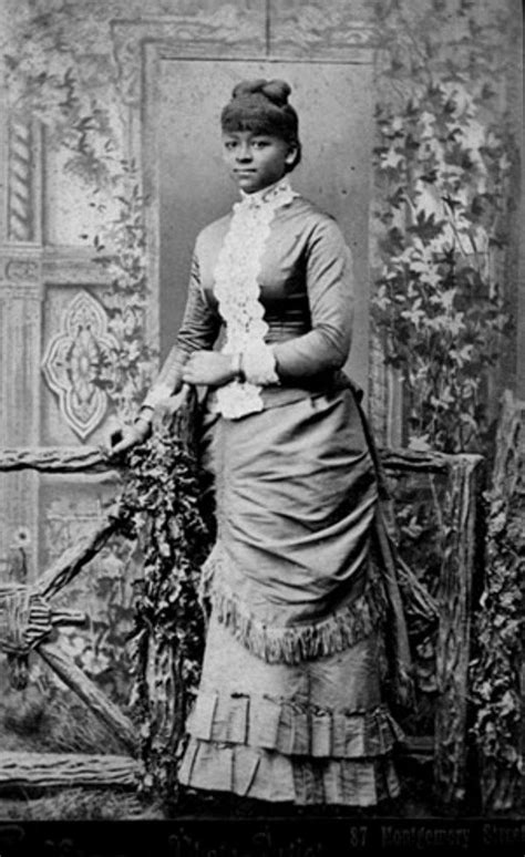 The Black Victorians 1880s Studio Portrait Of A Victorian Era Woman