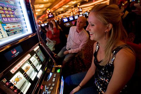 Yes, but the options are limited to the scoreboard app and the tribal casino, chinook winds, which opened a sportsbook in august 2019. Sports Betting Legislative Roundup: Bills Advance in ...