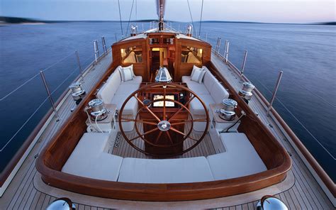 Anna The Modern Classic Yacht That Conceals Some Serious Technology