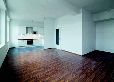 Zur verbesserung des wohnstandards wurde. Immobilien - Dresden - 5 Raum Wohnung in Dresden-Cotta Neubau