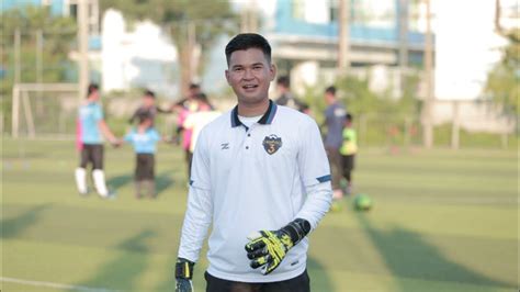 Goalkeeper Thailand ฝึกสอนผู้รักษาประตูมันๆส์ สไตล์ Coach3 Goalkeeper