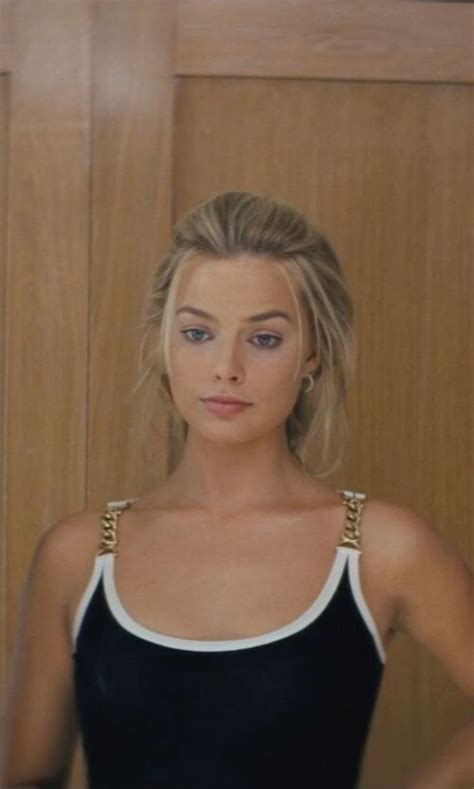 Margot Robbie As Naomi Lapaglia In The Wolf Of Redheadsanctuary