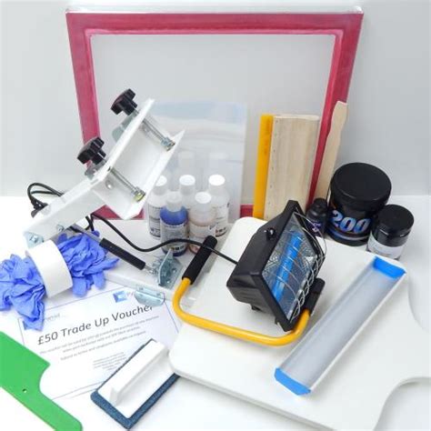 Diy print shop screen printing kits include everything you need to reach out to your fans and customers. T Shirt Screen Printing Kit - Starter Up 2000 | Pyramid UK