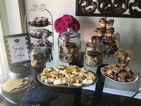 Be inspired by these table setting details to make your party unforgettable. One Smart Cookie table | One smart cookie, Cookie table ...