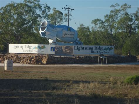 Global Opals Home Page Lightning Ridge Home Of The Black Opal