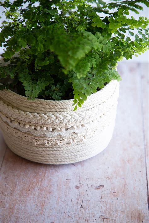 12 Bright Diy Rope Baskets For Storage Shelterness