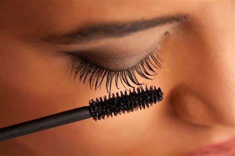 The 10 Best Eyelash Primers To Buy In 2023 Beauty Mag