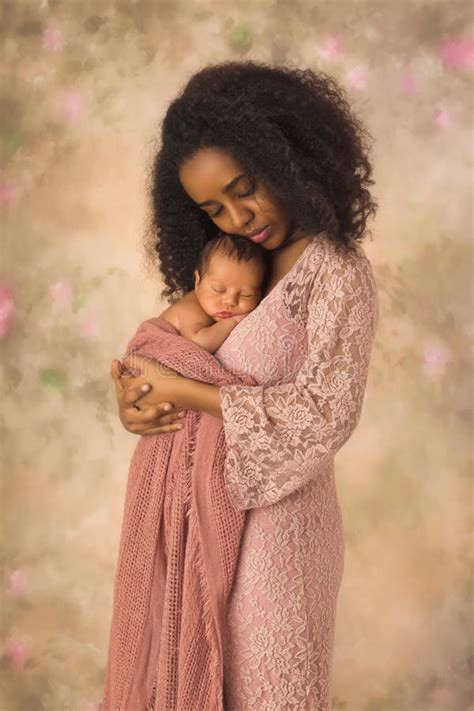 Ethiopian Mother With Baby Stock Photo Image Of Beautiful 39458094