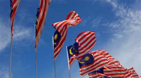 Sejarah bendera malaysia ~ jalur gemilang selama 47 tahun digelar sebagai bendera malaysia. Ini Makna Tersirat Di Sebalik Bendera Negara Asia Tenggara ...