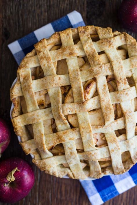 Vegan Apple Pie Plant Based Dessert Recipes Vegan Apple Pie Vegan Snacks