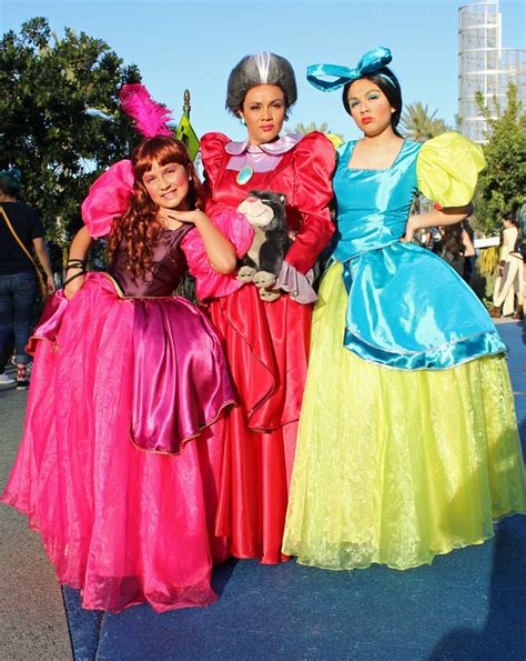 Evil Stepmother And Wicked Stepsisters — Cinderella Best Disney