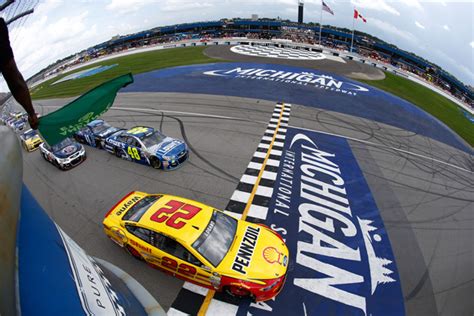 Nascars Chase Who Can Make It In At Michigan B104 Wbwn Fm