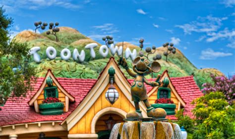 Welcome To Mickeys Toontown