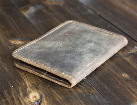 Knox Minimalist Distressed Leather Wallet Gadget Flow