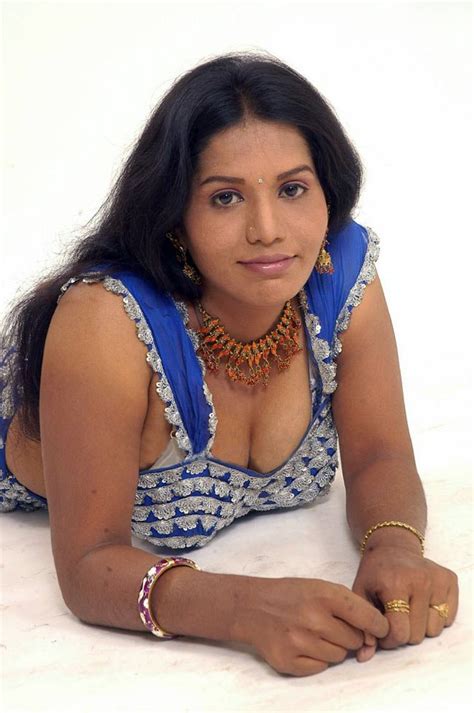 South Indian Glamour Actress Devi Sexy Photos Bollywood Hot Models