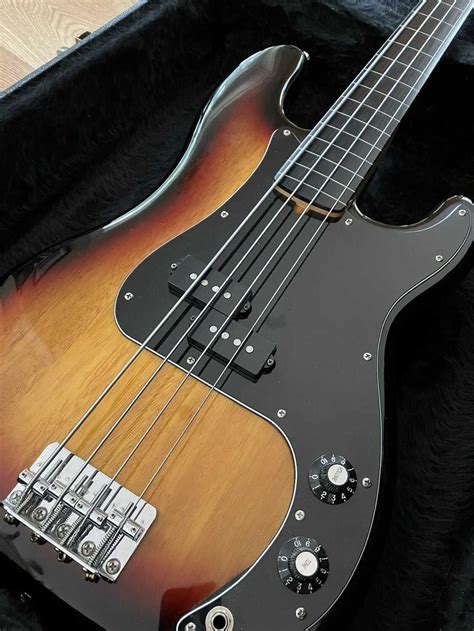 Best Fretless Bass Guitar Extras For Sale In Victoria British
