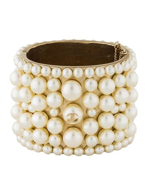 Chanel Pearl Cuff Bracelets Cha210307 The Realreal