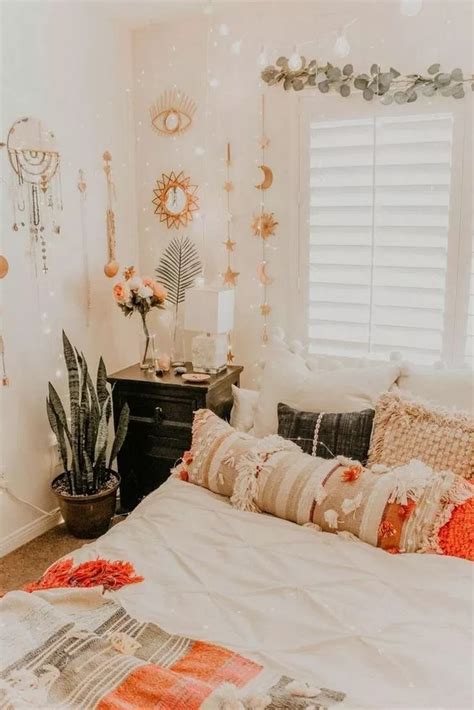 14 Elegant Boho Bedroom Decor Ideas For Small Apartment Dorm Room