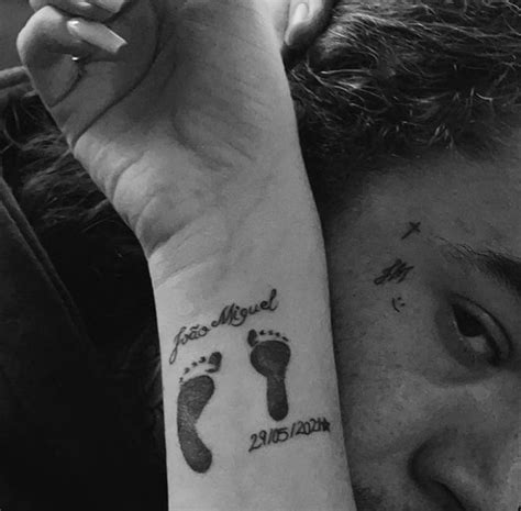 We did not find results for: Whindersson Nunes e Maria Lina fazem tatuagem para ...