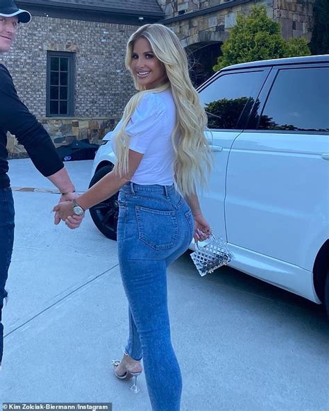 Kim Zolciak Is So Blessed As She Poses With Husband Kroy Biermann On Date Night Readsector