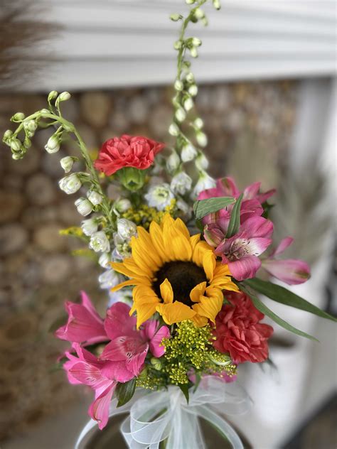 Watertown Flowers - Florists Watertown SD - Flowers Watertown 57201