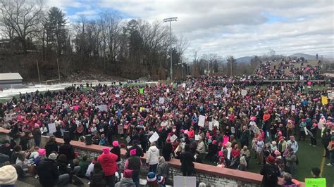 Photos Video The 2018 Womens March On Asheville Wlos