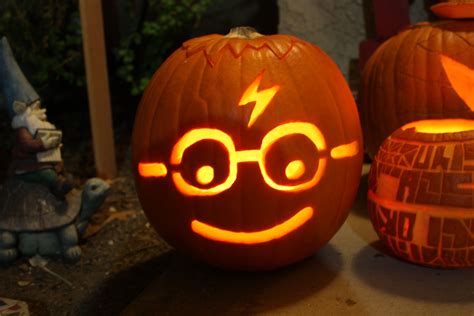 After all, it is the day harry received carve out a pumpkin and make an hp themed jack o'lantern in your favorite halloween style and submit a photograph of it for judging. Halloween Harry Potter Pumpkin Carving | Harry potter ...