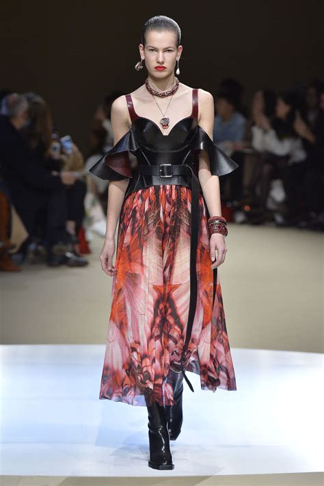 Alexander Mcqueen Fall Winter 2018 Womens Collection The Skinny Beep