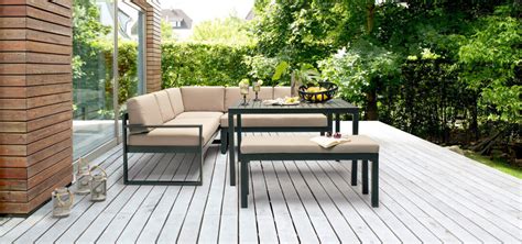 Zuweilen gibt der vorhandene platz vor, welche kollektionen sich am besten eignen. Terrassen Lounge Loungemöbel Garten Möbel Sessel Holz Set ...