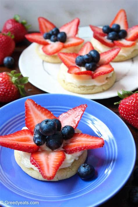 Mini Fruit Pizza Cookies With Easy Cream Cheese Frosting