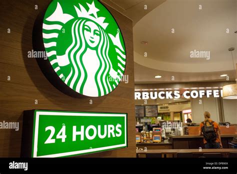 24 Hour Starbucks Coffee Hi Res Stock Photography And Images Alamy
