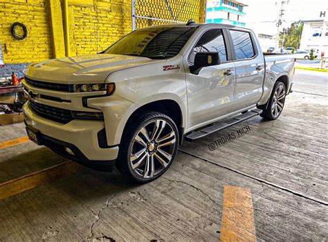 New & used truck chevrolet silverado 2500s for sale in denver, co. Trokas_mich en Instagram: "Palomona🕊🤩🔥👌🏻 . . MANDEN SUS FOTOS Y VIDEOS POR…" in 2020 | Chevy ...