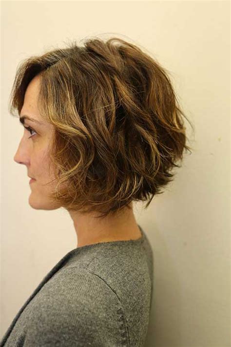 Here are the hottest short wavy hairstyles that are truly riding the wave craze. 25 Best Wavy Bob Hairstyles