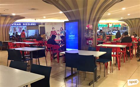 mentor mall food court