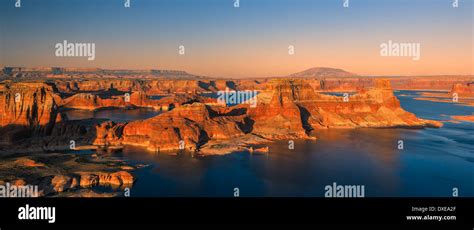 Sunset At Alstrom Point Lake Powell Utah Stock Photo Alamy