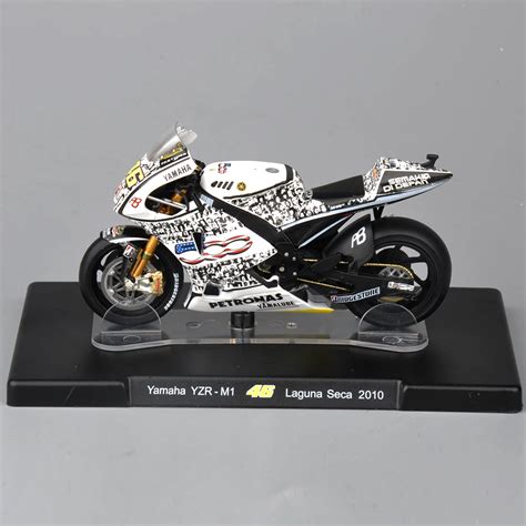 118 Scale Valentino Rossi Yamaha Diecast Motorcycle Yzr M1 No46
