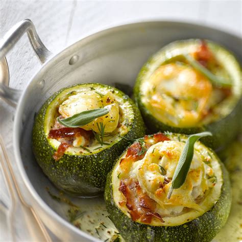 Découvrez la recette Courgette ronde au four sur cuisineactuelle fr