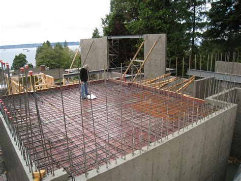 West Van Suspended Concrete Slab Home Building In Vancouver