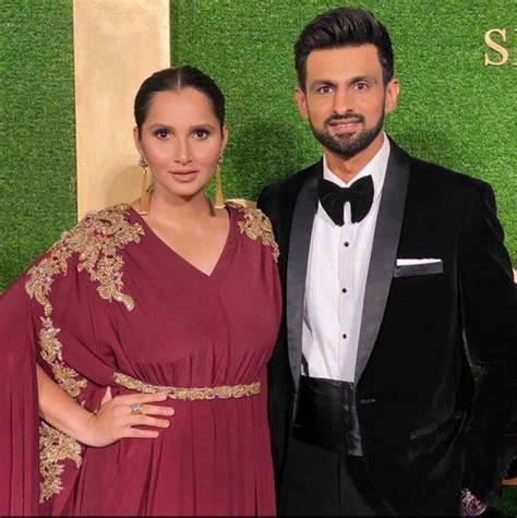 Shoaib Malik And Sania Mirza Did Perfume Launch Shared The Picture On
