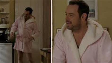 Eastenders Viewers In Hysterics As Mick Carter Asks A Queen Vic Punter
