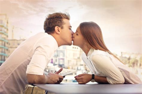 男性が思うキスの相性とはキスが気持ちいいキスの相性がいい時の男性心理 恋愛テラス