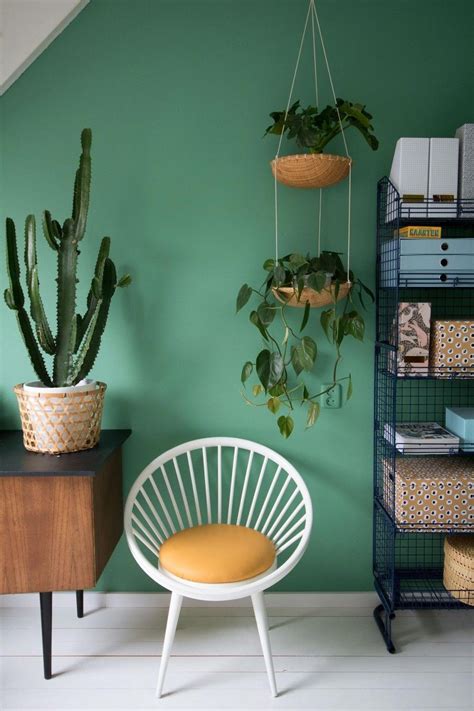 Adding green to the bedroom is easy if you already have a muted color scheme going in the room. Best Shades of Green Wall Paint - Interior Trend | Living ...
