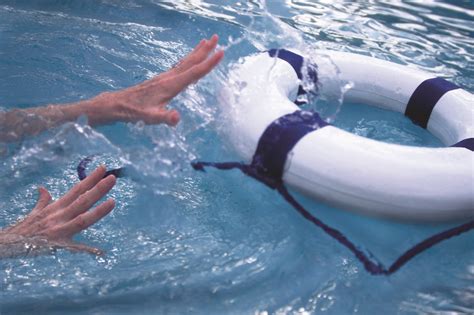 What Really Happens When Someone Drowns Aquatics International Magazine Drowning Safety