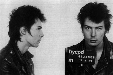Story Of Sid Vicious Girlfriend Nancy Spungen Is Told In Sex Pistols Biopic Pistol Daily Mail