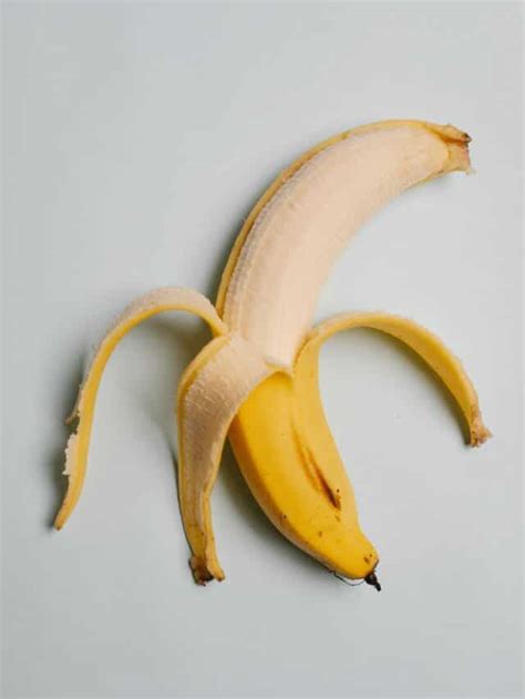 6 Surprising Uses Of Banana Peels